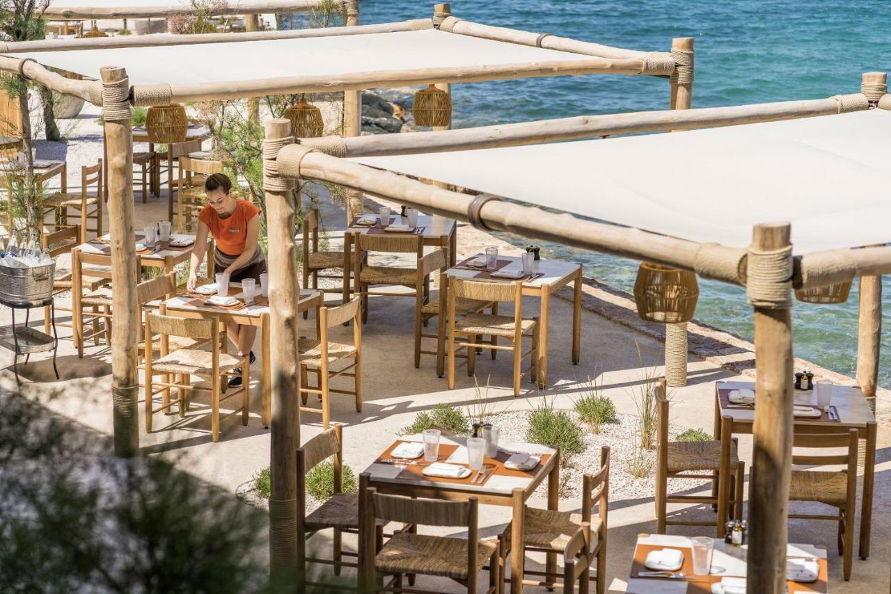 Four Seasons Astir Palace Hotel Atene Esterno foto