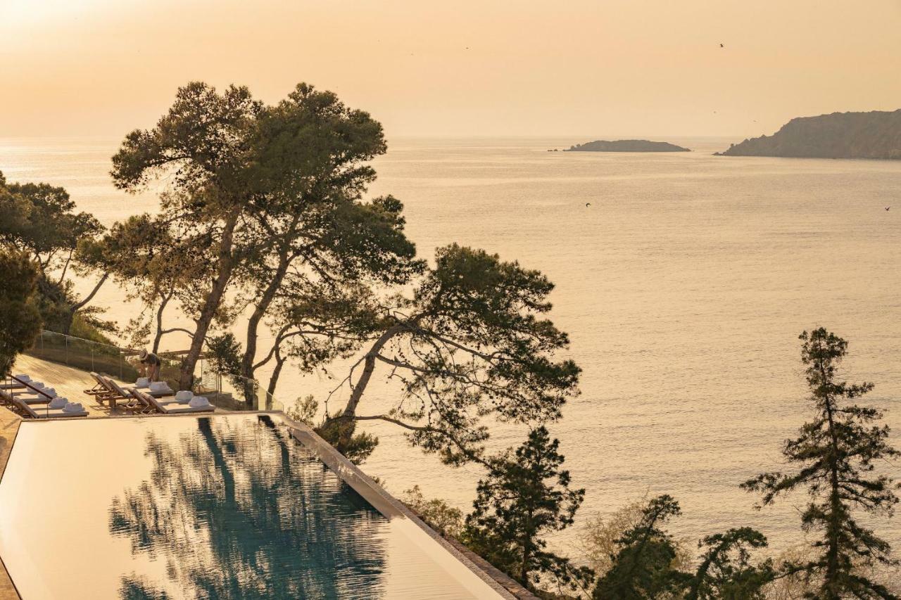 Four Seasons Astir Palace Hotel Atene Esterno foto